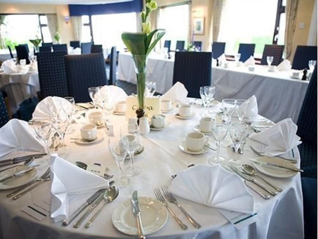 אייר Malin Court Hotel And Restaurant מראה חיצוני תמונה